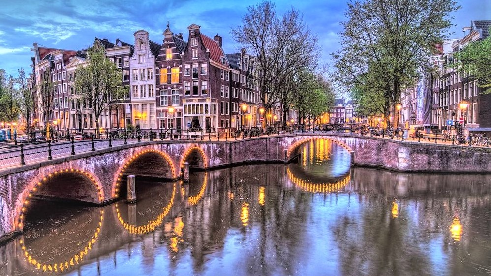 chto-posmotret-v-amsterdame